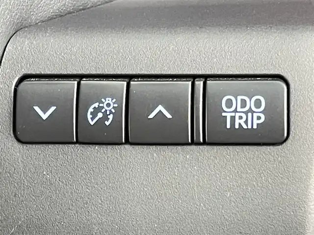 トヨタ アルファード S Cパッケージ 千葉県 2022(令4)年 1.7万km ホワイトパールクリスタルシャイン セーフティセンス/・プリクラッシュセーフティ/・レーントレーシングアラート/・ロードサインアシスト/・アダプティブハイビームシステム/・レーダークルーズコントロール/純正9インチディスプレイオーディオ/バックカメラ/フリップダウンモニター/ブラックレザーシート/快適温熱シート/エグゼクティブパワーシート/パワーバックドア/スマートキー/プッシュスタート/純正17インチAW