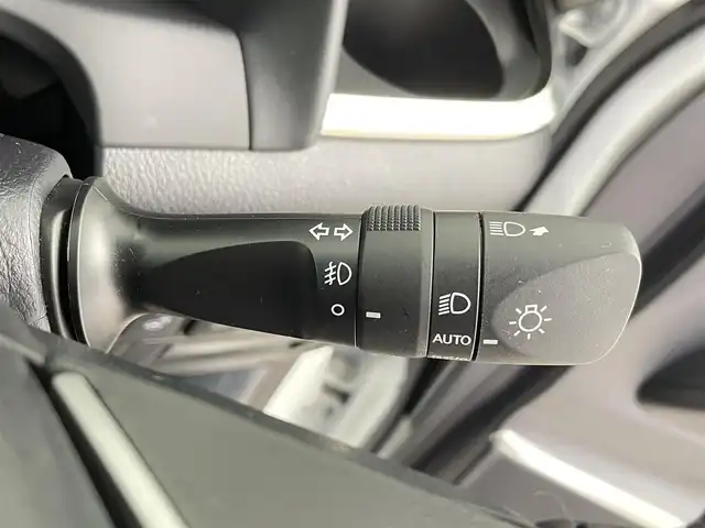 トヨタ アルファード S Cパッケージ 千葉県 2022(令4)年 1.7万km ホワイトパールクリスタルシャイン セーフティセンス/・プリクラッシュセーフティ/・レーントレーシングアラート/・ロードサインアシスト/・アダプティブハイビームシステム/・レーダークルーズコントロール/純正9インチディスプレイオーディオ/バックカメラ/フリップダウンモニター/ブラックレザーシート/快適温熱シート/エグゼクティブパワーシート/パワーバックドア/スマートキー/プッシュスタート/純正17インチAW