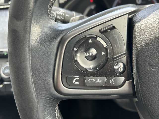 ホンダ シビック ハッチバック 静岡県 2019(平31)年 4.6万km ホワイトオーキッドパール ユーザー買取車両/純正SDナビ（VXM-194VFi）/【FM/AM/BT/CD/DVD/地デジTV】/純正LEDライト/純正18インチAW/クルーズコントロール/エンジンスタートボタン/バックカメラ/ドライブレコーダー（前後）/ETC/純正フロアマット/横滑り防止装置/レーンアシスト/コーナーセンサー/衝撃被害軽減システム/MTモード付AT/スタットレスタイヤ×4/シートヒーター/アイドリングストップ