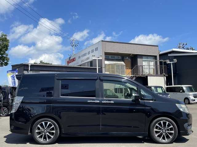 ホンダ ステップワゴン スパーダ Z クールスピリット 宮城県 2014(平26)年 13.7万km プレミアムスパークルブラックパール (株)IDOMが運営する【じしゃロン仙台店】の自社ローン専用車両になりますこちらは現金またはオートローンご利用時の価格です。自社ローンご希望の方は別途その旨お申付け下さい/両側パワースライドドア/純正ナビ/純正フロアマット/リアガラススモークフィルム/バックカメラ/フリップダウン・モニター/ETC