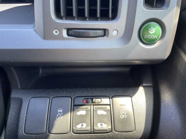 ホンダ ステップワゴン スパーダ Z クールスピリット 宮城県 2014(平26)年 13.7万km プレミアムスパークルブラックパール (株)IDOMが運営する【じしゃロン仙台店】の自社ローン専用車両になりますこちらは現金またはオートローンご利用時の価格です。自社ローンご希望の方は別途その旨お申付け下さい/両側パワースライドドア/純正ナビ/純正フロアマット/リアガラススモークフィルム/バックカメラ/フリップダウン・モニター/ETC