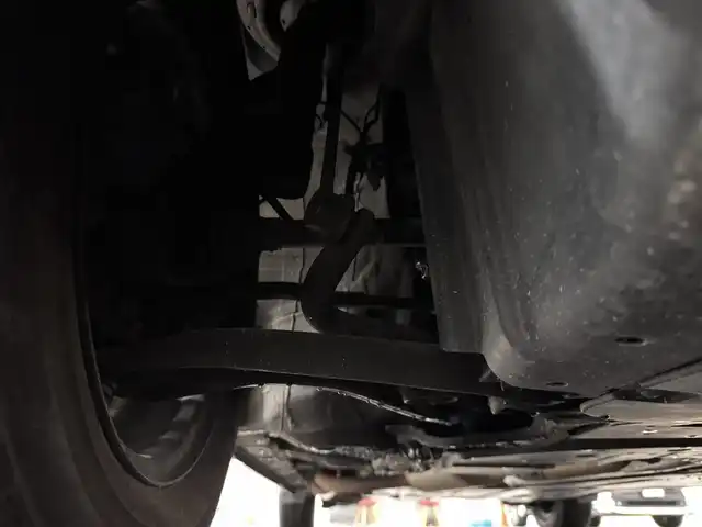 ホンダ フリード＋ G ホンダセンシング 三重県 2020(令2)年 1.4万km プラチナホワイトパール ガソリン/FF/インパネCVT/純正 7インチナビ VXM-204VFi/（CD/DVD/FM/AM/TV/iPod/SD/MusicRack/USB/Bluetooth/AUX）/バックカメラ/両側パワースライドドア/ドライブレコーダー 前後/ビルトイン ETC/Honda SENSING/・衝突軽減ブレーキ［CMBS］/・車線維持支援システム［LKAS］/・アダプティブクルーズコントロール［ACC］/・路外逸脱抑制機能/・標識認識機能/・先行車発進お知らせ機能/・VSA（ABS＋TRC、横すべり抑制）/・【DOP】パーキングセンサーシステム/など/装備/・シートヒーター（D/N）/・オートエアコン/・オートライト/・LEDヘッドランプ/・ステアリングスイッチ/・インフォメーションディスプレイ/・ECONスイッチ/・電動格納ドアミラー/・プッシュスタート/・スマートキーx2/・保/取/ナビ取/・純正ホイールキャップ＋15インチスチールホイール/など