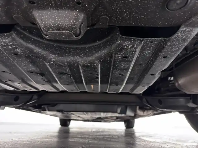 ホンダ フリード＋ G ホンダセンシング 三重県 2020(令2)年 1.4万km プラチナホワイトパール ガソリン/FF/インパネCVT/純正 7インチナビ VXM-204VFi/（CD/DVD/FM/AM/TV/iPod/SD/MusicRack/USB/Bluetooth/AUX）/バックカメラ/両側パワースライドドア/ドライブレコーダー 前後/ビルトイン ETC/Honda SENSING/・衝突軽減ブレーキ［CMBS］/・車線維持支援システム［LKAS］/・アダプティブクルーズコントロール［ACC］/・路外逸脱抑制機能/・標識認識機能/・先行車発進お知らせ機能/・VSA（ABS＋TRC、横すべり抑制）/・【DOP】パーキングセンサーシステム/など/装備/・シートヒーター（D/N）/・オートエアコン/・オートライト/・LEDヘッドランプ/・ステアリングスイッチ/・インフォメーションディスプレイ/・ECONスイッチ/・電動格納ドアミラー/・プッシュスタート/・スマートキーx2/・保/取/ナビ取/・純正ホイールキャップ＋15インチスチールホイール/など