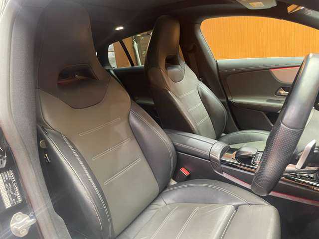 メルセデス・ベンツ ＣＬＡ２００ｄ Sブレーク AMGライン 千葉県 2019(令1)年 4.2万km コスモスブラック ＡＭＧレザーＥＸＣ　/アドバンスドＰＫＧ　/純正ナビ　/３６０°カメラ　/ＡＣＣ　/ＨＵＤ　/シートヒーター　/パワーシート　/ＬＥＤヘッドライト　/ハイビームアシスト　/電動リアゲート　/ドライブレコーダー　/ＥＴＣ