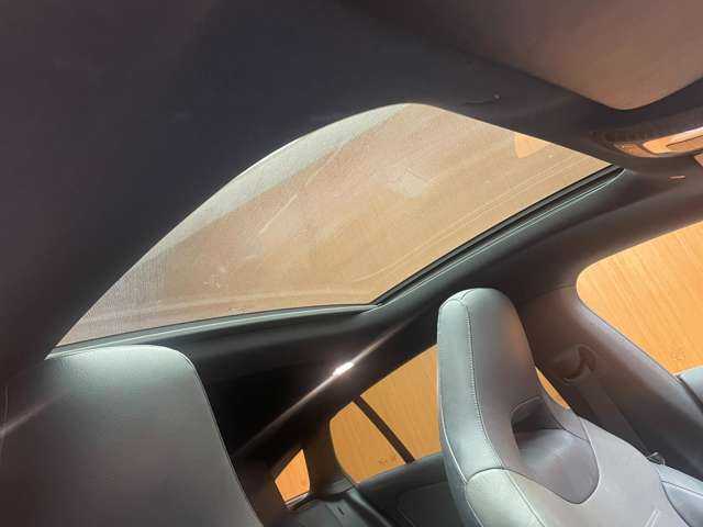 メルセデス・ベンツ ＣＬＡ２００ｄ Sブレーク AMGライン 千葉県 2019(令1)年 4.2万km コスモスブラック ＡＭＧレザーＥＸＣ　/アドバンスドＰＫＧ　/純正ナビ　/３６０°カメラ　/ＡＣＣ　/ＨＵＤ　/シートヒーター　/パワーシート　/ＬＥＤヘッドライト　/ハイビームアシスト　/電動リアゲート　/ドライブレコーダー　/ＥＴＣ