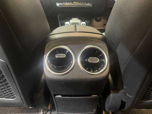 メルセデス・ベンツ ＣＬＡ２００ｄ Sブレーク AMGライン 千葉県 2019(令1)年 4.2万km コスモスブラック ＡＭＧレザーＥＸＣ　/アドバンスドＰＫＧ　/純正ナビ　/３６０°カメラ　/ＡＣＣ　/ＨＵＤ　/シートヒーター　/パワーシート　/ＬＥＤヘッドライト　/ハイビームアシスト　/電動リアゲート　/ドライブレコーダー　/ＥＴＣ