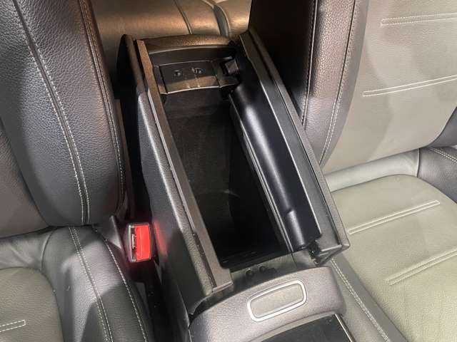 メルセデス・ベンツ ＣＬＡ２００ｄ Sブレーク AMGライン 千葉県 2019(令1)年 4.2万km コスモスブラック ＡＭＧレザーＥＸＣ　/アドバンスドＰＫＧ　/純正ナビ　/３６０°カメラ　/ＡＣＣ　/ＨＵＤ　/シートヒーター　/パワーシート　/ＬＥＤヘッドライト　/ハイビームアシスト　/電動リアゲート　/ドライブレコーダー　/ＥＴＣ