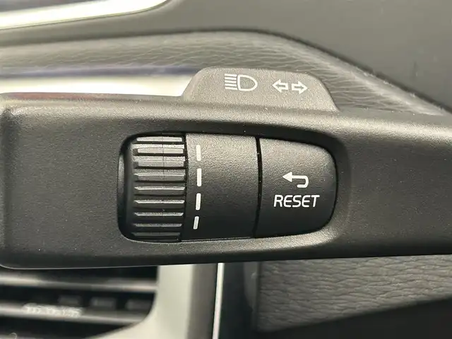 ボルボ Ｖ４０ クロスカントリー T5 AWD モメンタム 岡山県 2019(平31)年 5.2万km リッチジャバメタリック 純正ナビ（フルセグTV.BT.AM.FM.CD.DVD）/リアカメラ/純正アルミホイール18インチ/純正LEDヘッドライト/純正オーディオ/アクティブクルーズコントロール/MTモード付AT/パドルシフト/D席パワーシート/オートライト/オートベンディングライト/ETC/ドラレコ/アンビエントライト/フォグライト