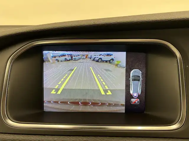 ボルボ Ｖ４０ クロスカントリー T5 AWD モメンタム 岡山県 2019(平31)年 5.2万km リッチジャバメタリック 純正ナビ（フルセグTV.BT.AM.FM.CD.DVD）/リアカメラ/純正アルミホイール18インチ/純正LEDヘッドライト/純正オーディオ/アクティブクルーズコントロール/MTモード付AT/パドルシフト/D席パワーシート/オートライト/オートベンディングライト/ETC/ドラレコ/アンビエントライト/フォグライト