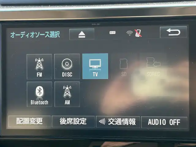 トヨタ アルファード G 群馬県 2017(平29)年 5.5万km ホワイトパールクリスタルシャイン ワンオーナー/純正SDナビ/　(AM/FM/CD/DVD/BT/SD)/純正フリップダウンモニター/両側パワースライドドア/バックカメラ/衝突軽減ブレーキ/コーナーセンサー/クルーズコントロール/横滑り防止機能/AUTOライト/ETC/純正フロアマット/純正ドアバイザー/前席パワーシート/シートメモリー/ステアリングリモコン/取扱説明書/保証書/記録簿