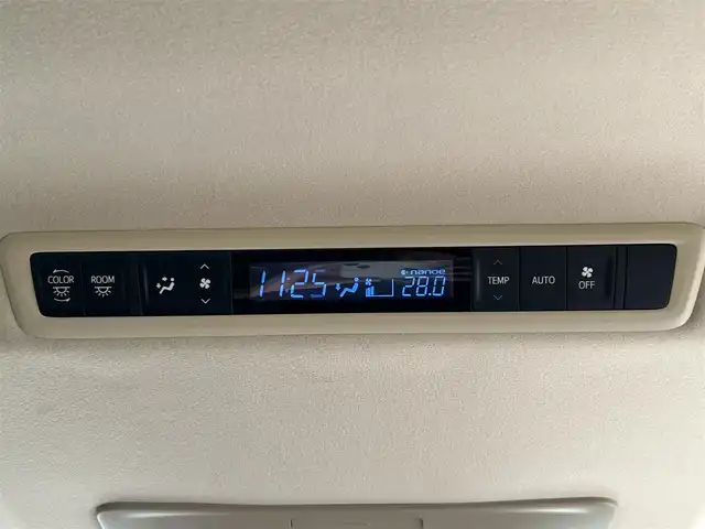 トヨタ アルファード G 群馬県 2017(平29)年 5.5万km ホワイトパールクリスタルシャイン ワンオーナー/純正SDナビ/　(AM/FM/CD/DVD/BT/SD)/純正フリップダウンモニター/両側パワースライドドア/バックカメラ/衝突軽減ブレーキ/コーナーセンサー/クルーズコントロール/横滑り防止機能/AUTOライト/ETC/純正フロアマット/純正ドアバイザー/前席パワーシート/シートメモリー/ステアリングリモコン/取扱説明書/保証書/記録簿