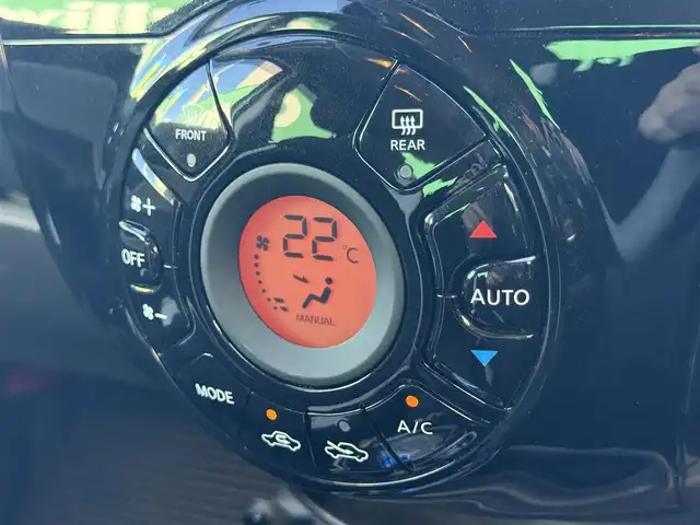 日産 ノート e－パワー B 千葉県 2020(令2)年 4万km ブリリアントシルバー 純正ＳＤナビAVIC-RZ103/デジタルインナーミラー/全方位カメラ/エマージェンシーブレーキ/レーンアシスト/横揺れ防止システム/コーナーセンサー/スペアキー1本/オートライト/ドアバイザー/フロアマット/取説・保証書あり/ETC