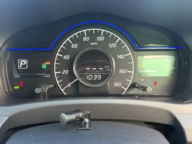 日産 ノート e－パワー B 千葉県 2020(令2)年 4万km ブリリアントシルバー 純正ＳＤナビAVIC-RZ103/デジタルインナーミラー/全方位カメラ/エマージェンシーブレーキ/レーンアシスト/横揺れ防止システム/コーナーセンサー/スペアキー1本/オートライト/ドアバイザー/フロアマット/取説・保証書あり/ETC