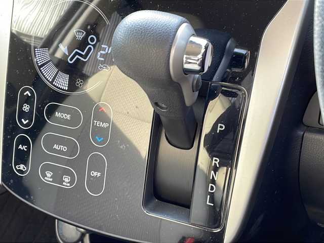 日産 デイズ ハイウェイスターX 新潟県 2017(平29)年 5.2万km プレミアムパープルP 〇　ナビ/〇　ETC/〇　アラウンドビューモニター/〇　フルセグテレビ/〇　Bluetooth/〇　バックカメラ/〇　ドライブレコーダー/〇　アイドリングストップ/〇　ドアバイザー/〇　アルミホイール/〇　スマートキー/〇　電動格納ミラー/〇　シートヒーター/〇　オートマチックハイビーム