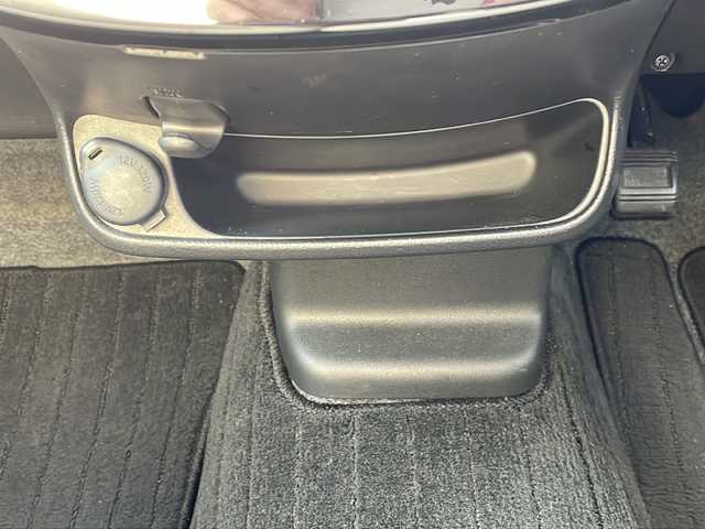 日産 デイズ ハイウェイスターX 新潟県 2017(平29)年 5.2万km プレミアムパープルP 〇　ナビ/〇　ETC/〇　アラウンドビューモニター/〇　フルセグテレビ/〇　Bluetooth/〇　バックカメラ/〇　ドライブレコーダー/〇　アイドリングストップ/〇　ドアバイザー/〇　アルミホイール/〇　スマートキー/〇　電動格納ミラー/〇　シートヒーター/〇　オートマチックハイビーム