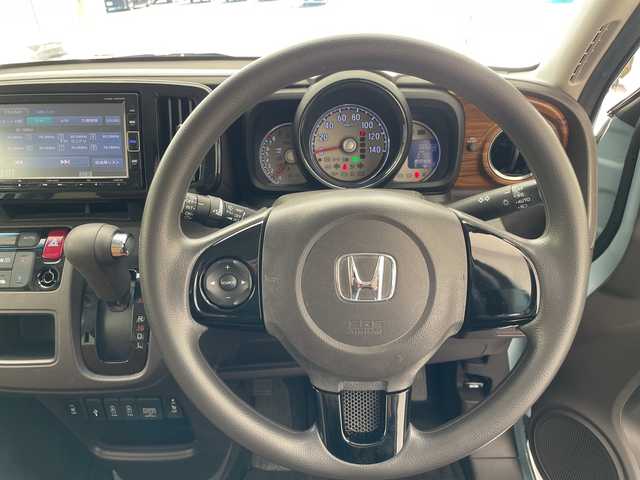 ホンダ Ｎ ＯＮＥ セレクト 愛知県 2018(平30)年 6.6万km サーフブルー/ブラック 安心パッケージ/純正ナビ/シートヒーター/茶色ハーフレザー/HIDヘッドライト/オートライト/ドライブレコーダー/ETC/フルセグ/CD DVD/Bluetooth/ステアリングスイッチ/スマートキー/プッシュスタート