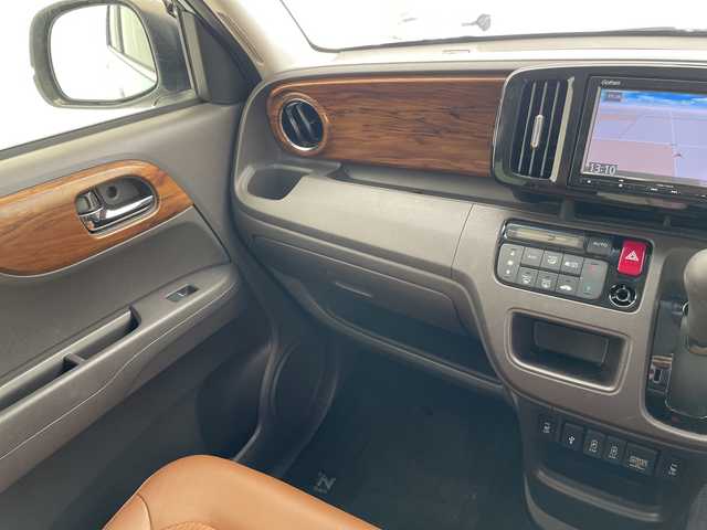 ホンダ Ｎ ＯＮＥ セレクト 愛知県 2018(平30)年 6.6万km サーフブルー/ブラック 安心パッケージ/純正ナビ/シートヒーター/茶色ハーフレザー/HIDヘッドライト/オートライト/ドライブレコーダー/ETC/フルセグ/CD DVD/Bluetooth/ステアリングスイッチ/スマートキー/プッシュスタート