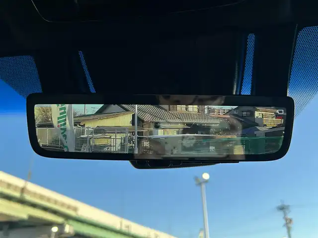 トヨタ ハリアー Z レザーパッケージ 愛知県 2021(令3)年 1.2万km ホワイトパールクリスタルシャイン パノラマルーフ/モデリスタエアロ（F・S・R）/デジタルインナーミラー/純正ディスプレイオーディオナビ/フルセグTV/BT/JBLプレミアムサウンド/バックカメラ/ビルトイン2.0ETC/純正19インチAW/トヨタセーフティセンス/レーダークルーズコントロール/クリアランスソナー/ブラインドスポットモニター/ヘッドアップディスプレイ/置くだけ充電/パワーバックドア/レザーシート/前席パワーシート（D席メモリー付き）/前席シートヒーター/エアシート/ハンドルヒーター/純正フロアマット/純正ドアバイザー/取説、保証書/スペアキー