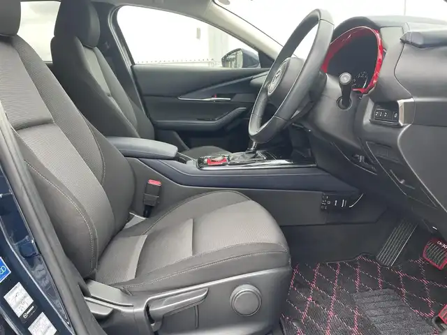マツダ ＣＸ－３０ 20S 鳥取県 2020(令2)年 3.3万km ディープクリスタルブルーマイカ 純正ナビ／フルセグ／ＤＶＤ／ＣＤ／ＢＴ/バックカメラ・ＥＴＣ/衝突軽減ブレーキ/レーダークルーズコントロール/ＬＥＤヘットライト/プッシュエンジンスタート/前後クリアランスソナー/電動パーキングブレーキ/純正１８インチアルミ/社外アルミスタットレスセット積込/フロアマット/スペアキーｘ１