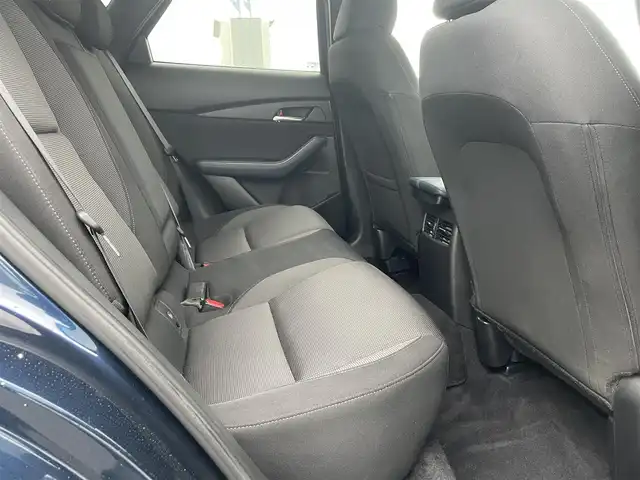 マツダ ＣＸ－３０ 20S 鳥取県 2020(令2)年 3.3万km ディープクリスタルブルーマイカ 純正ナビ／フルセグ／ＤＶＤ／ＣＤ／ＢＴ/バックカメラ・ＥＴＣ/衝突軽減ブレーキ/レーダークルーズコントロール/ＬＥＤヘットライト/プッシュエンジンスタート/前後クリアランスソナー/電動パーキングブレーキ/純正１８インチアルミ/社外アルミスタットレスセット積込/フロアマット/スペアキーｘ１