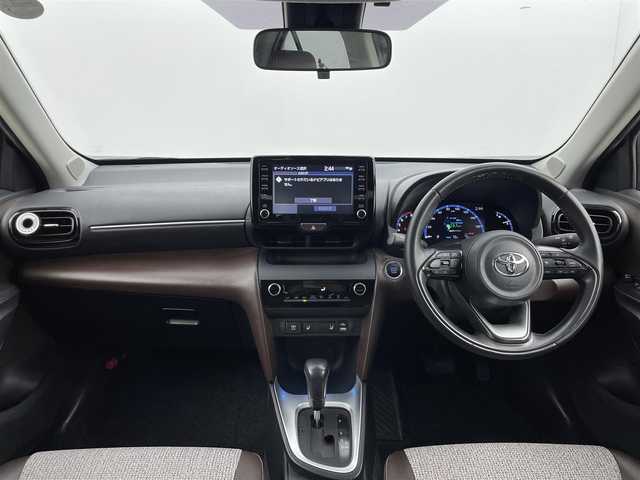 トヨタ ヤリスクロス Z 千葉県 2021(令3)年 2.5万km ブラックマイカ 純正８型ナビ　バックカメラ　Ｂｔ　ＴＶ　追従型クルーズコントロール　追突軽減ブレーキ　ＥＴＣ　純正フロアマット　パワーシート　シートヒーター　レーンアシスト機能　盗難防止　ＬＥＤ　純正１８インチＡＷ