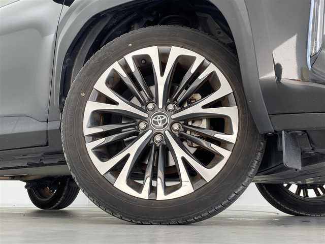トヨタ ヤリスクロス Z 千葉県 2021(令3)年 2.5万km ブラックマイカ 純正８型ナビ　バックカメラ　Ｂｔ　ＴＶ　追従型クルーズコントロール　追突軽減ブレーキ　ＥＴＣ　純正フロアマット　パワーシート　シートヒーター　レーンアシスト機能　盗難防止　ＬＥＤ　純正１８インチＡＷ