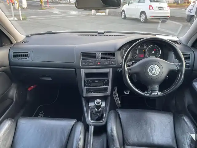 フォルクスワーゲン ゴルフ R32 三重県 2003(平15)年 19.1万km シルバー