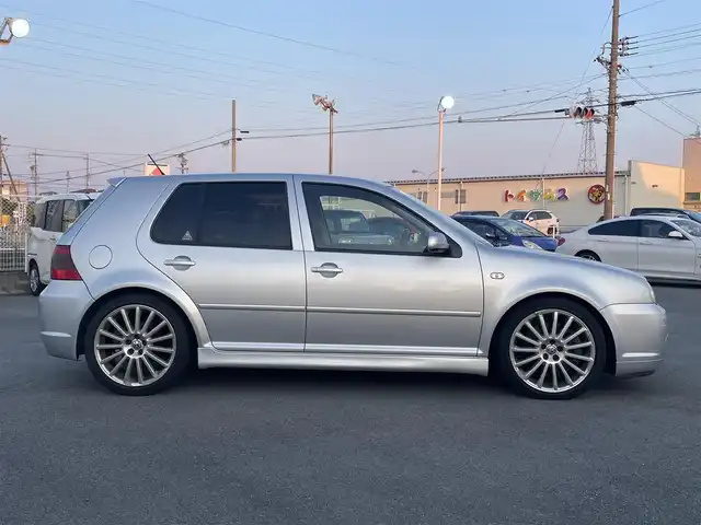 フォルクスワーゲン ゴルフ R32 三重県 2003(平15)年 19.1万km シルバー