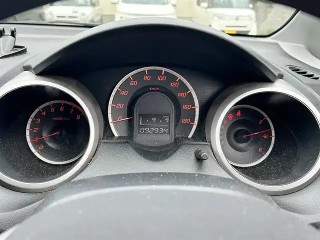 ホンダ フィット G 道央・札幌 2010(平22)年 9.3万km クリスタルブラックパール ・ワンオーナー/・純正CD/AUX/・ETC/・キーレス/・ワイパーデアイサー/・VSA/・電格ミラー/・ミラーヒーター/・夏タイヤ社外15インチAW積込