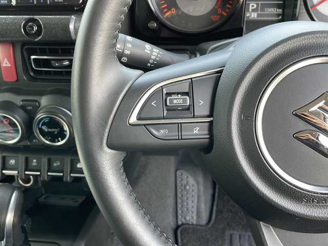 スズキ ジムニー XC 道央・札幌 2022(令4)年 1.4万km グレー ・４WD /ターボ/・スズキセーフティサポート/・デュアルセンサーブレーキサポート/・リフトアップ/社外サス.ショック/・ラテラルロット/RAYSアルミホイール/・マッドタイヤ（GRANDTREK MT2）/・社外テール/社外フロントバンパー/・純正サス/ショック/テール有/・社外9インチナビ/・DVD.CD.SD.Bluetooth/・フルセグ/バックカメラ/・クルーズコントロール/・フロント左右シートヒーター/・LEDライト/オートハイビーム/・社外フォグランプ/社外ルーフキャリア/・ETC/ドライブレコーダー