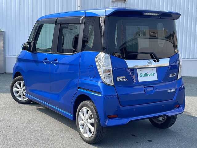 日産 デイズ ルークス ハイウェイスターX 三重県 2020(令2)年 1.6万km オーシャンブルーP 純正ナビ(AM/FM/CD/TV/BT)/フルセグTV/全周囲カメラ/片側パワースライドドア/革巻きステアリング/リヤサンシェード/オートハイビーム/衝突軽減ブレーキ/レーンキープアシスト/横滑り防止/アイドリングストップ/純正フロアマット/電動格納ミラー/禁煙車