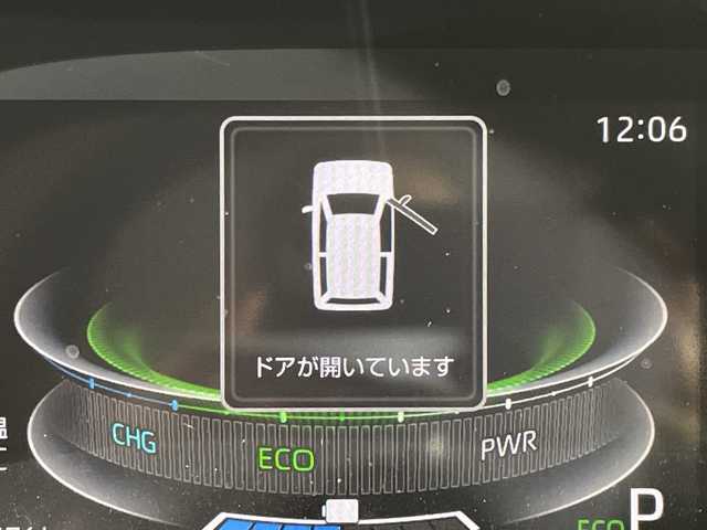 トヨタ ライズ Z 福岡県 2022(令4)年 3.1万km ナチュラルベージュマイカM 純正メモリナビ/・CD/DVD/BT/フルセグTV/・全方位モニター/スマートアシスト/シートヒーター（D/N)/コーナーセンサー/革巻きステアリング/・ステアリングリモコン/LEDヘッドライト/・オートライト/・フォグランプ/電子パーキング/・ブレーキホールド/スマートキー/・スペアキー/・プッシュスタート/ETC/ドライブレコーダー前後/純正17インチアルミホイール/純正フロアマット/純正ドアバイザー