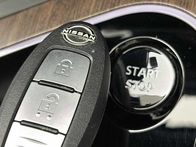 日産 オーラ G レザーエディション 宮城県 2023(令5)年 6.5万km オーロラフレアブルーパール ワンオーナー//プロパイロット//純正9インチメモリーナビゲーション/・アラウンドビューモニター/・フルセグTV/Bluetooth/USB/HDMI//革巻きステアリング//ステアリングリモコン//前方ドライブレコーダー//全方位運転支援システム/・ハンドル支援/・レーンアシスト//インテリジェントクルーズコントロール//側方/後側方支援//ソナー//黒革シート//BOSEサウンド//デジタルインナーミラー//ビルトインETC2.0//フロアマット//LEDオートヘッドライト//LEDフォグランプ//オートマチックハイビーム//純正17インチアルミホイール//スペアキー