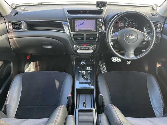 スバル エクシーガ 2．5i スペックB アイサイト 青森県 2013(平25)年 8.1万km サテンホワイトパール 4WD/社外メモリナビ・フルセグTV/CD・DVD・Bluetooth・SD/バックカメラ/ハーフレザーシート/前席パワーシート/衝突軽減ブレーキ/追従クルーズコントロール/レーンキープアシスト/ビルトインETC/ミラー型ドライブレコーダー/HIDライト/LEDフォグランプ/社外17インチAW/スマートキー/プッシュスタート