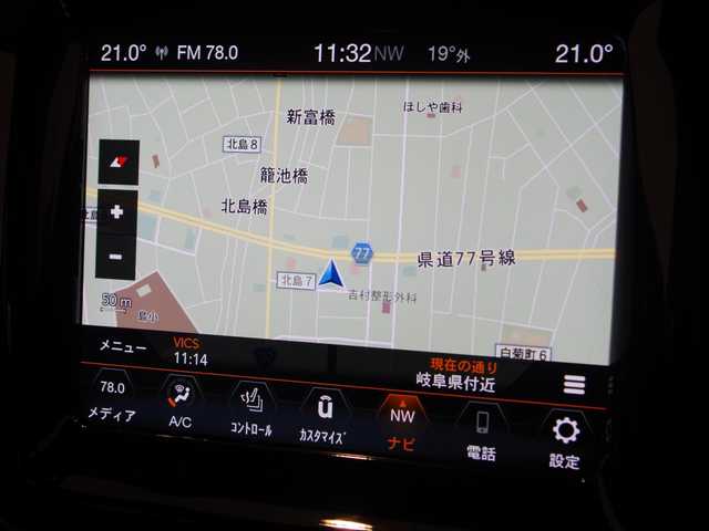 クライスラー・ジープ ジープ コンパス リミテッド 岐阜県 2019(平31)年 2.8万km パール オーディオナビゲーションシステム（Uconnect）/8.4インチVGAタッチパネルモニター/地上デジタルテレビチューナー/Bluetooth/USB/AppleCarPlay/Android Auto/バックカメラ/Beats Audioプレミアムサウンドシステムスピーカー/アダプティブクルーズコントロール/LaneSense（車線逸脱警報プラス）/前面衝突警報（クラッシュミティゲーション付）/ブラインドスポットモニター/ParkSense（フロントリアパークアシスト）/ParkSense（縦列、並列パークアシスト）/Parkview（リアバックアップカメラ）/パワーリフトゲート/キセノンヘッドライト