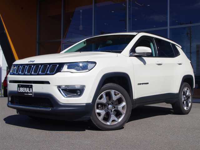 クライスラー・ジープ ジープ コンパス リミテッド 岐阜県 2019(平31)年 2.8万km パール オーディオナビゲーションシステム（Uconnect）/8.4インチVGAタッチパネルモニター/地上デジタルテレビチューナー/Bluetooth/USB/AppleCarPlay/Android Auto/バックカメラ/Beats Audioプレミアムサウンドシステムスピーカー/アダプティブクルーズコントロール/LaneSense（車線逸脱警報プラス）/前面衝突警報（クラッシュミティゲーション付）/ブラインドスポットモニター/ParkSense（フロントリアパークアシスト）/ParkSense（縦列、並列パークアシスト）/Parkview（リアバックアップカメラ）/パワーリフトゲート/キセノンヘッドライト