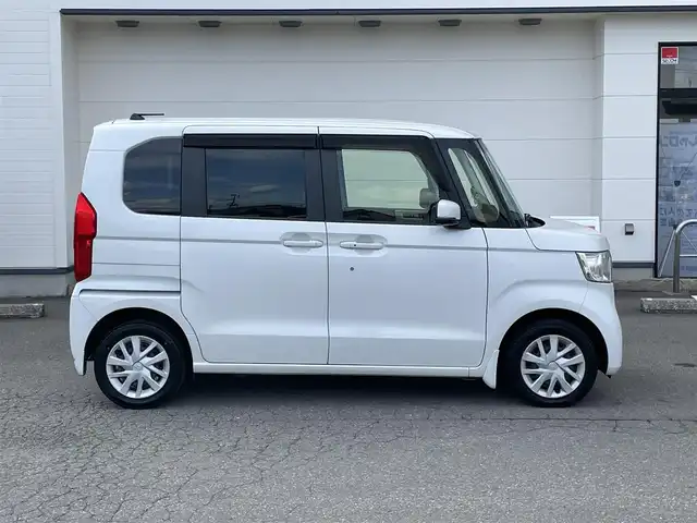 ホンダ Ｎ ＢＯＸ G L ホンダセンシング 青森県 2019(平31)年 7.8万km プラチナホワイトパール (株)IDOMが運営する【じしゃロン青森店】の自社ローン専用車両になりますこちらは現金、またはオートローンご利用時の価格です。自社ローンご希望の方は別途その旨お申付け下さい。/４WD/スマートキー/社外ナビ/フルセグテレビ/バックカメラ/ETC/片側パワースライドドア