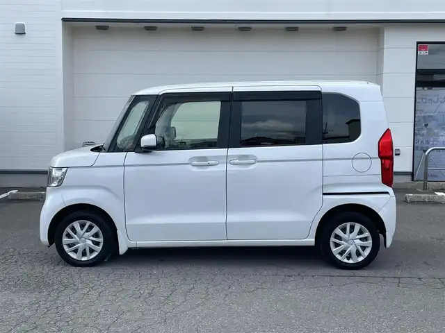 ホンダ Ｎ ＢＯＸ G L ホンダセンシング 青森県 2019(平31)年 7.8万km プラチナホワイトパール (株)IDOMが運営する【じしゃロン青森店】の自社ローン専用車両になりますこちらは現金、またはオートローンご利用時の価格です。自社ローンご希望の方は別途その旨お申付け下さい。/４WD/スマートキー/社外ナビ/フルセグテレビ/バックカメラ/ETC/片側パワースライドドア