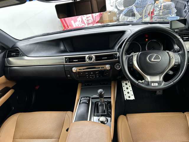 レクサス ＧＳ 350 Fスポーツ 道央・札幌 2012(平24)年 16.4万km ブラック ・4WD/・純正HDDナビ/（BT/CD/HDD/USB/AUX/フルセグTV）/・純正エンジンスターター/・レーダークルーズ/横滑り防止装置/・デジタルインナーミラー/バックカメラ/・前席パワーシート/D席シートメモリー/・前席シートヒーター/ベンチレーション/・ステアリングヒーター/ステアリングスイッチ/・プッシュスタート/スマートキー/・パワーバックドア/・ヘッドアップディスプレイ/・LEDオートライト/・パドルシフト