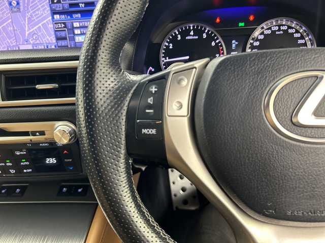 レクサス ＧＳ 350 Fスポーツ 道央・札幌 2012(平24)年 16.4万km ブラック ・4WD/・純正HDDナビ/（BT/CD/HDD/USB/AUX/フルセグTV）/・純正エンジンスターター/・レーダークルーズ/横滑り防止装置/・デジタルインナーミラー/バックカメラ/・前席パワーシート/D席シートメモリー/・前席シートヒーター/ベンチレーション/・ステアリングヒーター/ステアリングスイッチ/・プッシュスタート/スマートキー/・パワーバックドア/・ヘッドアップディスプレイ/・LEDオートライト/・パドルシフト