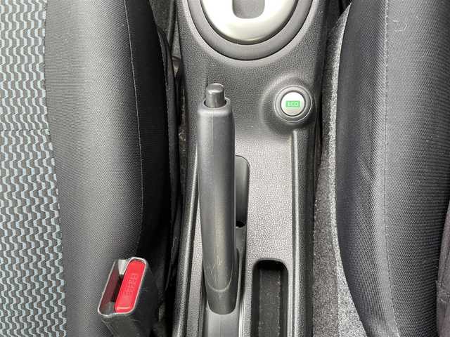 日産 ノート X DIG－S 島根県 2013(平25)年 11.1万km スーパーブラック ワンオーナー　/社外ＳＤナビ　/フルセグTV　/ＤＶＤ再生　/ＥＴＣ　/アイドリングストップ　/スマートキー　/プッシュスタート　/純正フロアマット　/保証書　/取扱説明書　/スマートキー１本