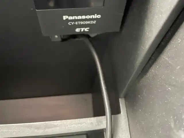 日産 ノート X DIG－S 島根県 2013(平25)年 11.1万km スーパーブラック ワンオーナー　/社外ＳＤナビ　/フルセグTV　/ＤＶＤ再生　/ＥＴＣ　/アイドリングストップ　/スマートキー　/プッシュスタート　/純正フロアマット　/保証書　/取扱説明書　/スマートキー１本