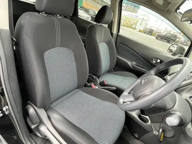 日産 ノート X DIG－S 島根県 2013(平25)年 11.1万km スーパーブラック ワンオーナー　/社外ＳＤナビ　/フルセグTV　/ＤＶＤ再生　/ＥＴＣ　/アイドリングストップ　/スマートキー　/プッシュスタート　/純正フロアマット　/保証書　/取扱説明書　/スマートキー１本