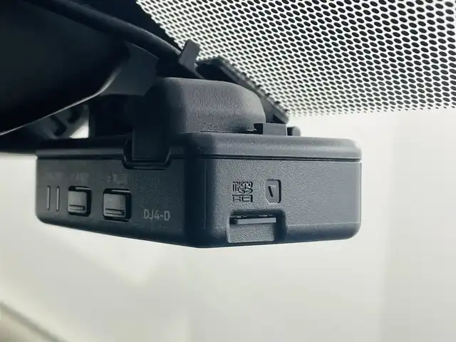 日産 ノート e－パワー X 福島県 2019(平31)年 4.1万km インペリアルアンバーP 純正ナビゲーション/・型式：MM218D-W/・CD/DVD/BT/TV/SD/AM・FM/・バックカメラ/ドライブレコーダー/プッシュスタート/・スマートキー/純正フロアマット/ドアバイザー