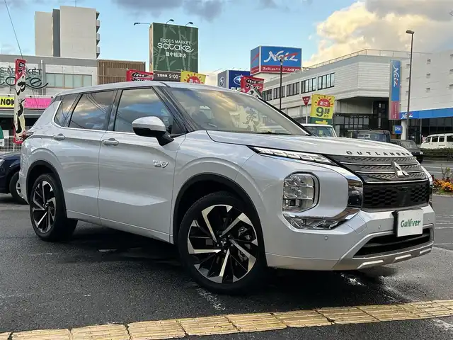 三菱 アウトランダー ＰＨＥＶ