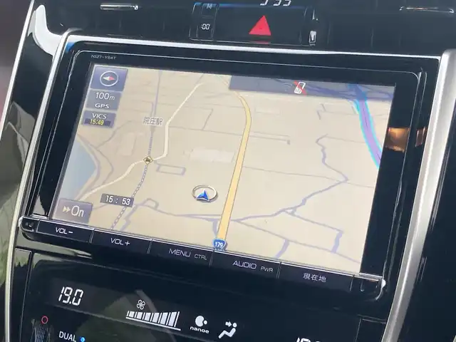 トヨタ ハリアー プレミアム 岡山県 2015(平27)年 3.4万km スパークリングブラックパールクリスタルシャイン 登録時走行距離33963km/ワンオーナー/純正ナビ(BT/CD/DVD/フルセグ)/バックカメラ/パワーバックドア/社外AW20インチ/純正AW積載/パワーシート/クルーズコントロール/ローダウン/モデリスタエアロ/ハーフレザー/ETC/保証書/取扱説明書/スペアキー