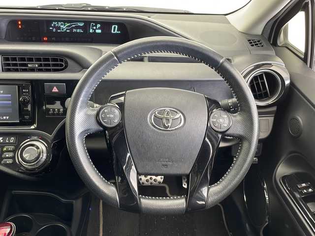 トヨタ アクア G G’s 愛知県 2014(平26)年 3.5万km ライムホワイトパールクリスタルシャイン 純正SDナビ/シートヒーター/フルセグ/CD/DVD/Bluetooth/バックカメラ/純正アルミホイール/LEDヘッドライト/ドライブレコーダー/ETC/ステアリングスイッチ/スマートキー/プッシュスタート