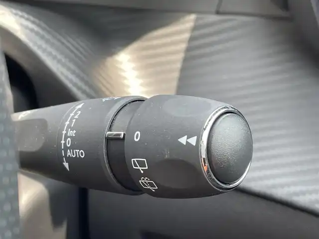 プジョー プジョー ２０８ GT 東京都 2022(令4)年 1.2万km 青 純正ナビ/バックカメラ/ACC/BSM/ETC/LKA/ハーフレザーシート/シートヒーター/ドライブレコーダー
