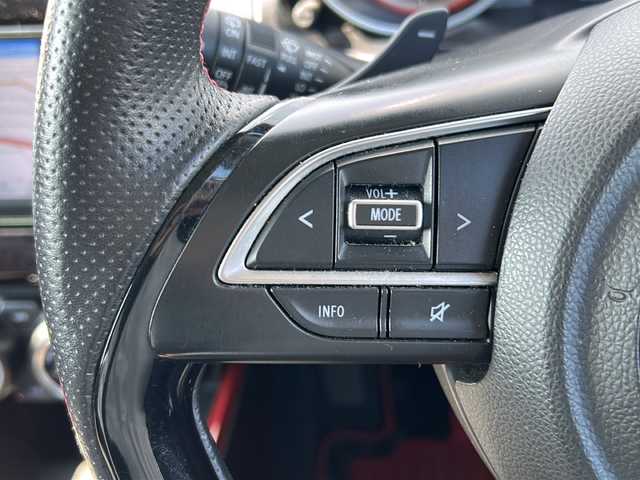 スズキ スイフト スポーツ 三重県 2019(令1)年 3.8万km ピュアホワイトP 社外ナビ/バックカメラ/前席シートヒーター/ビルトインＥＴＣ/前方ドライブレコーダー/オートハイビーム/純正フロアマット/革巻きステアリング/社外レーダー/社外マフラー/電動格納ミラー/禁煙車