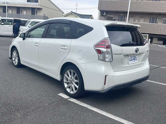 トヨタ プリウス α S ツーリングセレクション 岡山県 2015(平27)年 14.2万km ホワイトパールクリスタルシャイン (株)IDOMが運営する【じしゃロン岡山店】の自社ローン専用車両になります。こちらは現金またはオートローンご利用時の価格です。自社ローンご希望の方は別途その旨お申付け下さい/・純正ナビゲーション/・バックカメラ/・ドラレコ/・ＥＴＣ
